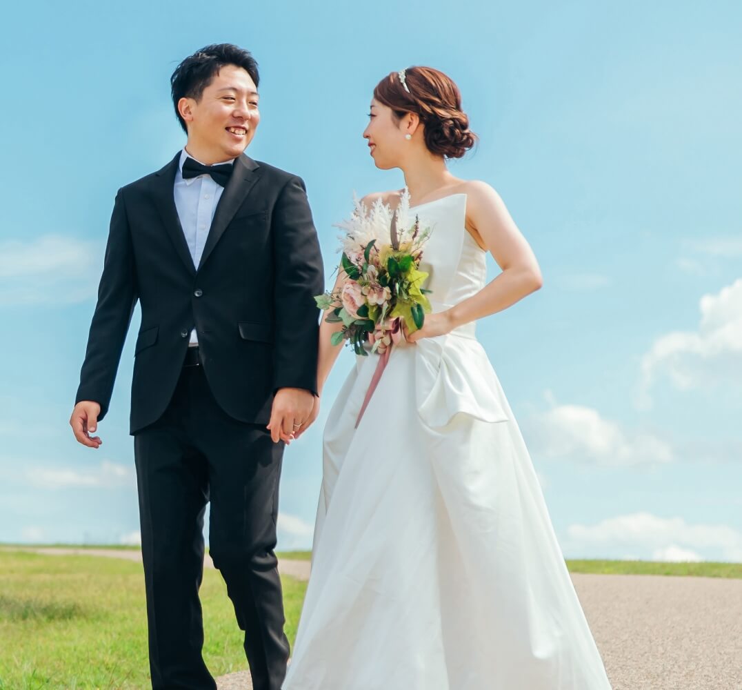 結婚式の前撮り・二次会スナップのカメラマン出張撮影サービス